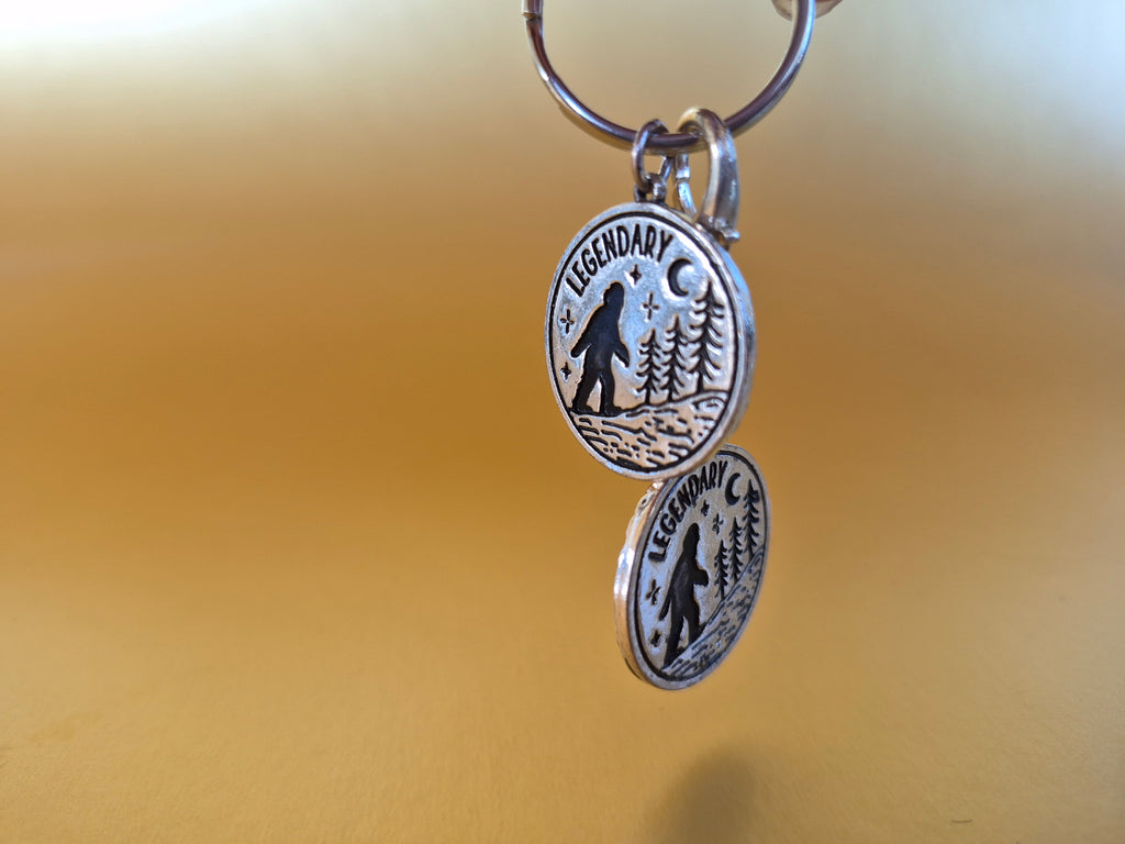 Legendary  big foot medallion set